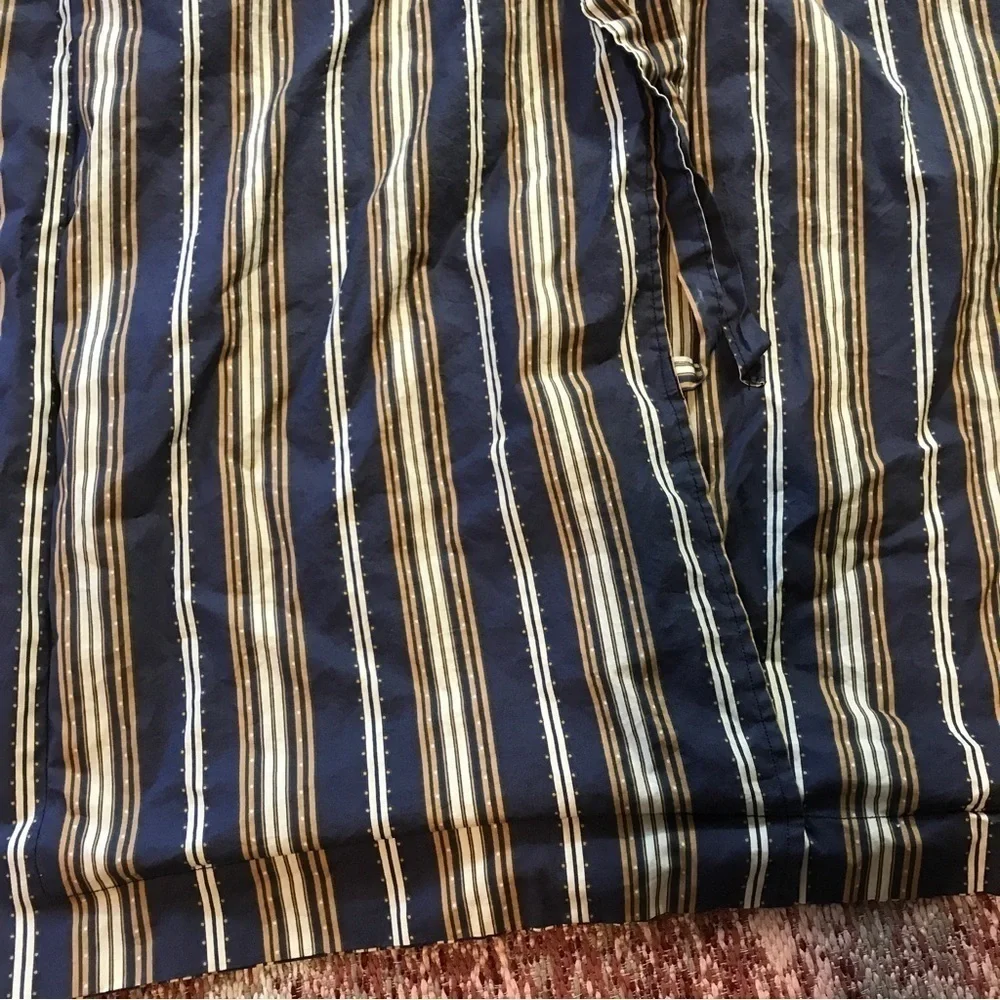 Nina home Nina Campbell large square blue beige stripe pillowcase 25” x 25”
